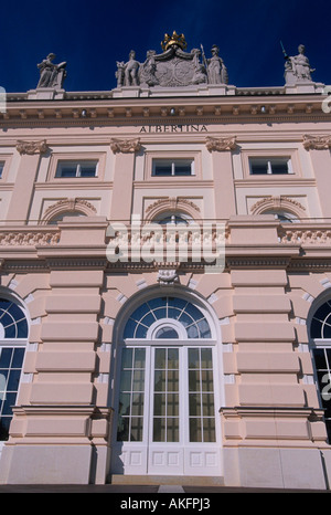 Österreich, Wien 1, Albertinaplatz, Palais Erzherzog Albrecht (Albertina) Foto Stock