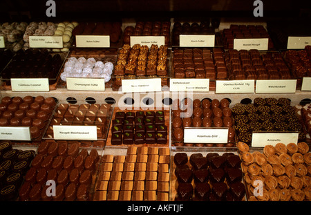 Österreich, Wien I, Neuer Markt, Kurkonditorei Oberlaa, erlesene Palinen und Konfekt Foto Stock