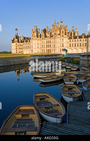 Francia, Loir et Cher, Castello di Chambord e riserva di caccia (1519-1547) da Re Francois 1st, mongolfiera tenuto spento Foto Stock