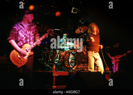Tribute Band "Fred Zeppelin" in concerto a Wolverhampton, Regno Unito, 2004. Foto Stock