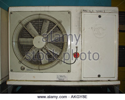 Unità aria condizionata e ventilatori Foto Stock