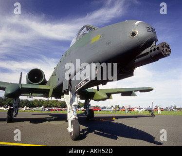 Fairchild una 10a ad ala fissa di chiudere il supporto aereo, in avanti il controllo dell'aria e terra-attacco aereo. GAVM 2032-70 Foto Stock