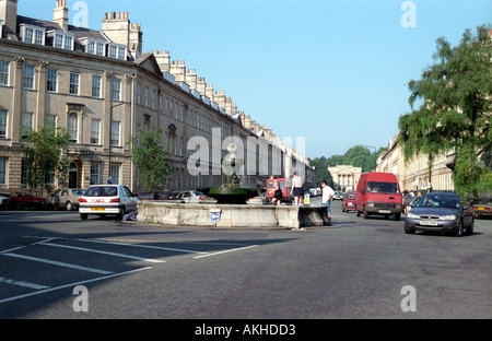 Laura luogo e Fontana alla fine del Great Pulteney Street nella vasca da bagno Foto Stock