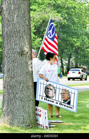 Anti-Bush CND protesta a Port Huron Michigan MI Foto Stock