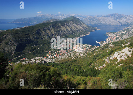 Montenegro, costa adriatica, Kotor centro storico classificato come patrimonio mondiale dall' UNESCO Foto Stock