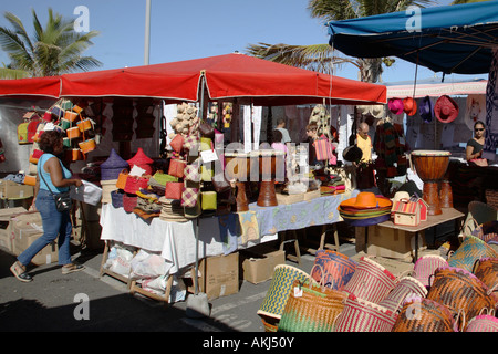 Isola di Reunion Oceano Indiano Francia San Paolo artigianato del mercato Foto Stock
