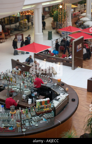 Vista generale di Atlantide mall in Nantes FRANCIA Foto Stock