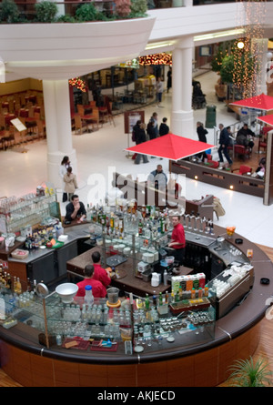 Vista generale di Atlantide mall in Nantes FRANCIA Foto Stock