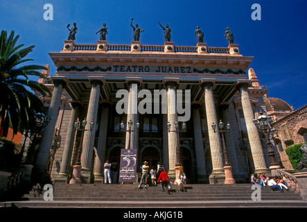 Il teatro Juarez, Teatro Juarez, architettura neoclassica, stile architettonico neoclassico, Jardin de la Union, Guanajuato stato di Guanajuato, Messico Foto Stock
