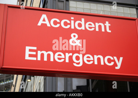 A ed E di incidente e di emergenza ospedale segno Foto Stock