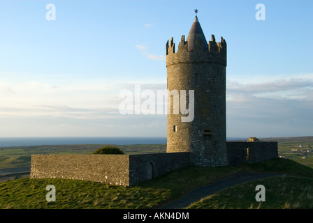 Il castello di Doonagore, Doolin, County Clare, Irlanda Foto Stock