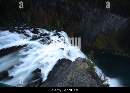 Vista superiore della Kinuseo cade in Alberta Foto Stock