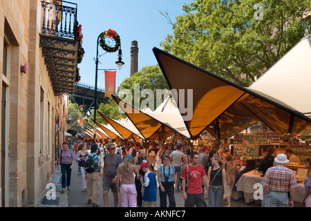 Mercato di domenica su George Street, rocce, Sydney, Nuovo Galles del Sud, Australia Foto Stock