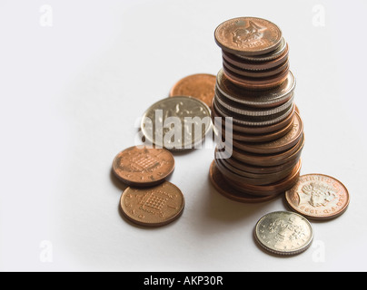 Pila di Sterling monete Foto Stock