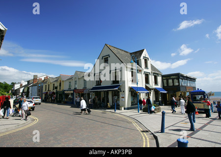 Il centro di Saundersfoot, un popolare West Wales città balneare beach resort per vacanze Pembrokeshire Coast Wales UK Foto Stock