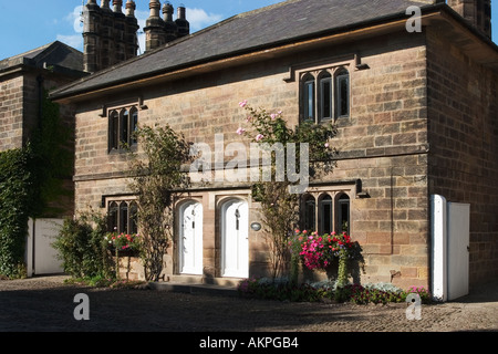 Cottage grazioso nel pittoresco villaggio di Ripley tra Harrogate e Ripon North Yorkshire Regno Unito Foto Stock