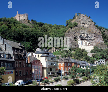 Stadtpanorama von Idar-Oberstein an der Nahe, Renania-Palatinato, Burgruine Bosselstein, Schloss Oberstein, Felsenkirche, Bundesstrasse B41, Nahehochstra Foto Stock