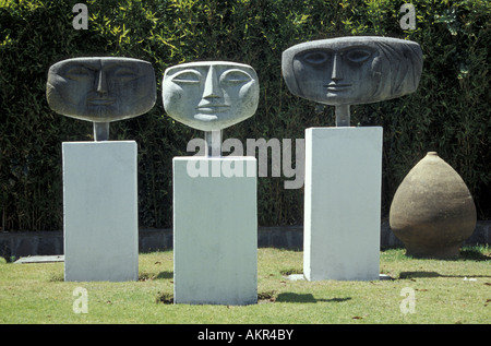 Sculture di artista ecuadoriano Oswaldo Guayasamin, Museo Guayasamin museum, Quito Ecuador Foto Stock