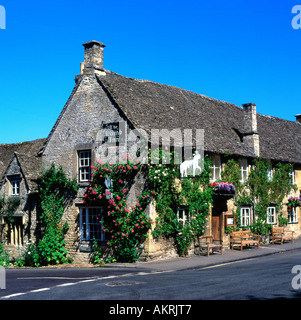 L Agnello Inn a Burford in Oxfordshire Inghilterra Foto Stock