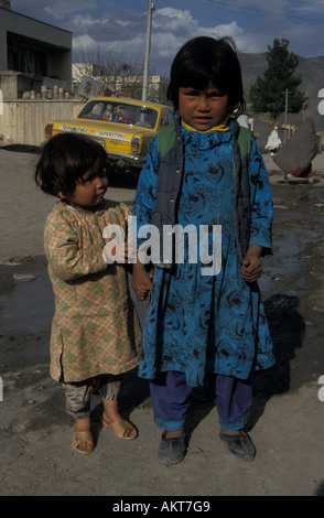 Le ragazze di Hazara adottato karte Se distretto Afghanistan Kabul Foto Stock