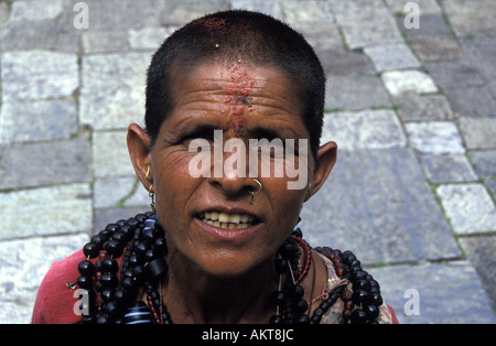 Femmina Pashupatinath sadhu Nepal Foto Stock