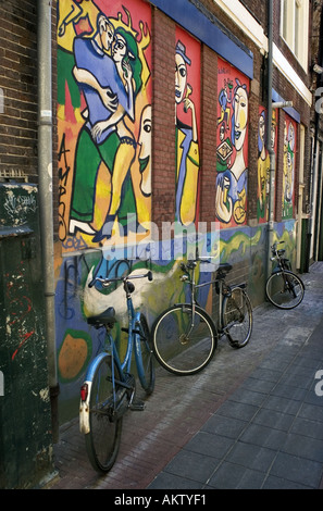 I graffiti sulla parete in Amsterdam street Foto Stock