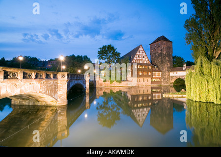 Germania, Norimberga, antica torre di acqua Foto Stock