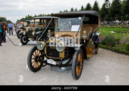 Doppia Duhanot Phaeton, F 1908, vintage car meeting, Schwetzingen, Baden-Wuerttemberg, Germania Foto Stock