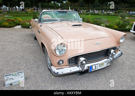 Ford Thunderbird USA 1956, vintage car meeting, Schwetzingen, Baden-Wuerttemberg, Germania Foto Stock