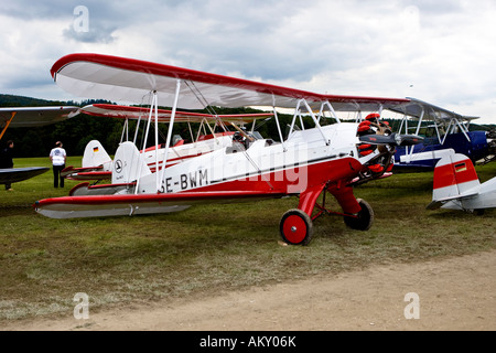 Biplano, l'Europa è un grande aereo vintage incontro sul Hahnweide, Kirchheim-Teck, Baden Wuerttemberg, Germania Foto Stock