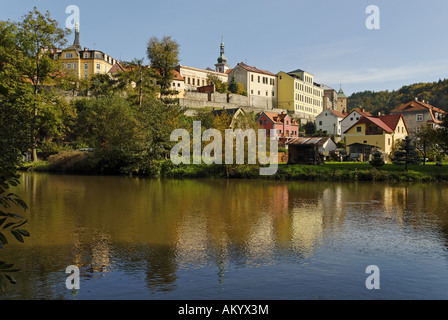 Il centro storico di Loket, Eger fiume Ohre, west Bohemia Repubblica Ceca Foto Stock