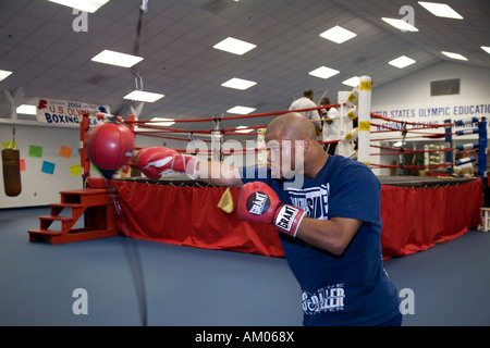 Pugili il treno per le Olimpiadi a noi Olympic Education Centre Foto Stock