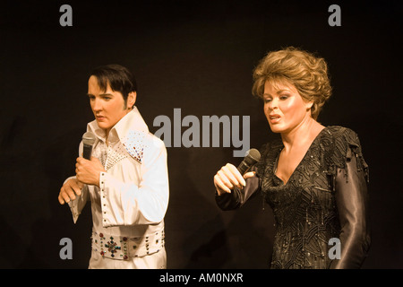 Aron di Elvis Presley e Tina Turner Anna Mae come figure di cera Wax Museum di Praga Cechia Foto Stock