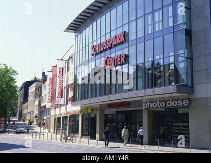 "Geografia / viaggi, Germania, Meclemburgo-Pomerania, Schwerin, commercio, business, 'Schloßpark-centro", facciata, shopping Foto Stock