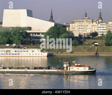 Geografia / viaggi, in Germania, in Renania del Nord - Westfalia, Bonn, Reno, panoramica, vista, teatro, nave da carico, Foto Stock