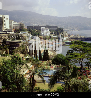 Geografia / viaggi, Portogallo, Madera, Funchal, gastronomia, alberghi, alberghi, piscina Foto Stock