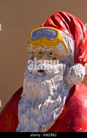 Santa Claus (con maschera per immersione) statua, Cannery Row, Monterey in California Foto Stock