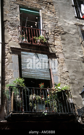 Balcone nel Barrio Gotico di Barcellona Spagna Foto Stock