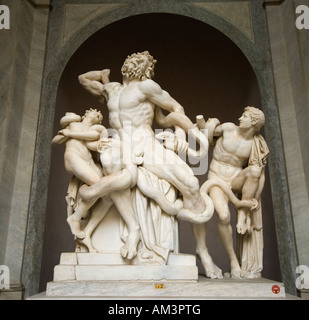 Il gruppo del Laocoonte dal 1 ° secolo scultori di Rodi è tra le più notevoli sculture nel Museo del Vaticano Foto Stock