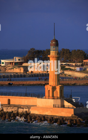 L'Egitto, la costa mediterranea, Alessandria, Palazzo Montazah sul mare, ex re Farouk di proprietà, centro di sport acquatici Foto Stock