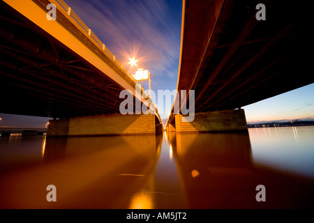 Washington DC George Mason Memorial Bridge oltre il Potomac di notte Foto Stock