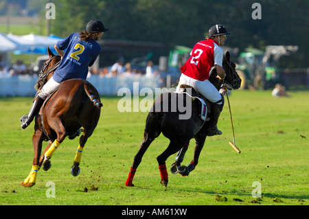 Giocatore di polo, Polo torneo, Berenberg Alta meta Trophy 2007, Thann, Holzkirchen, Alta Baviera, Baviera, Germania Foto Stock