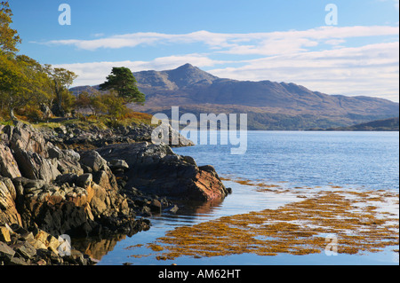 Beinn Resipol e Loch Sunart, Sunart, Lochaber, Highland, Scotland, Regno Unito Foto Stock