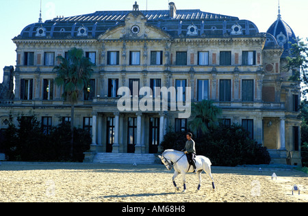 Formazione per motivi di Real Escuela Andaluz del Arte Ecuestre di Jerez de la Frontera Foto Stock