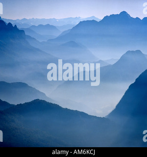 Vista panoramica di Staufen mountain, Chiemgau Alpi, Alta Baviera, Germania Foto Stock