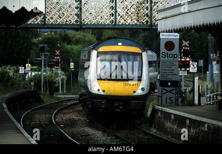 La National Express servizio ferroviario da Lowestoft di Londra alla stazione di Woodbridge, Suffolk, Regno Unito. Foto Stock