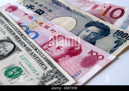 Mix di valuta estera banconote Foto Stock