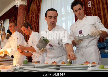 Il Grandhotel Schloss Bensberg, festival di master chef, Bergisch Gladbach-Bensberg, Nord Reno-Westfalia, Germania Foto Stock