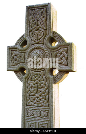 Celtic cross Aberdaron chiesa parrocchiale Cortile Nord Galles U K Europa Lleyn Peninsula Ynys Gwylan fawr Regno Unito Regno Unito Foto Stock