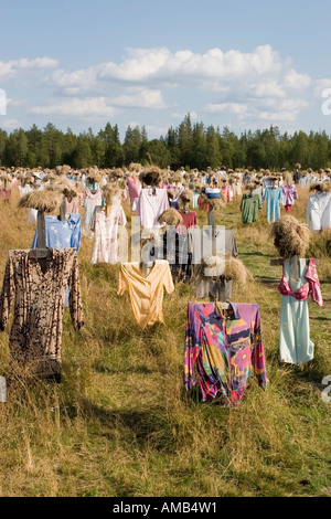 Il popolo silenzioso presentano arte in Suomussalmi Foto Stock